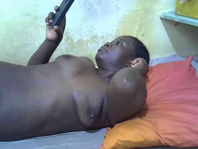 Pretty-doll webcam