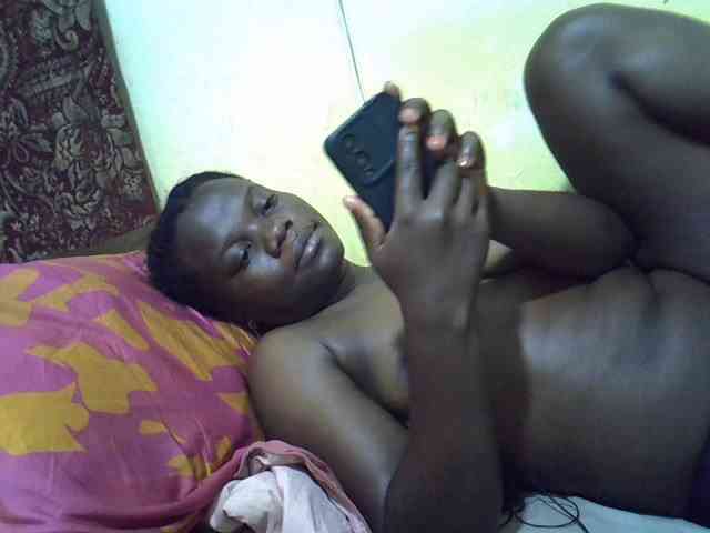 Pretty-doll webcam