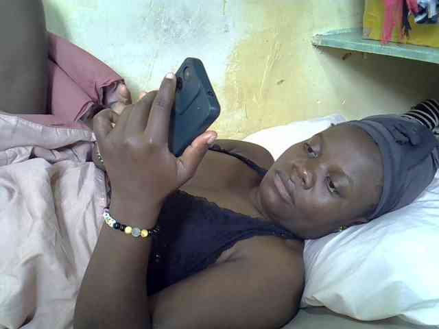Pretty-doll webcam