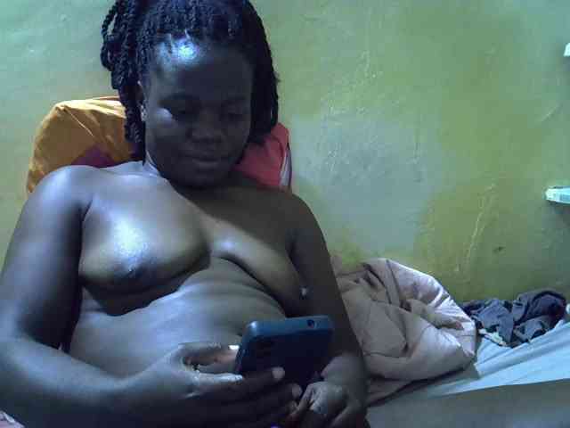 Pretty-doll webcam