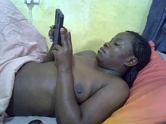 Pretty-doll webcam
