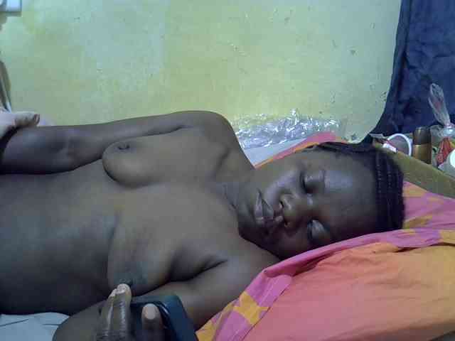 Pretty-doll webcam