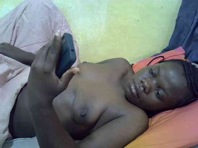 Pretty-doll webcam