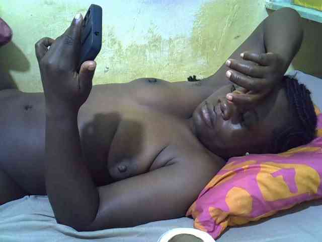 Pretty-doll webcam