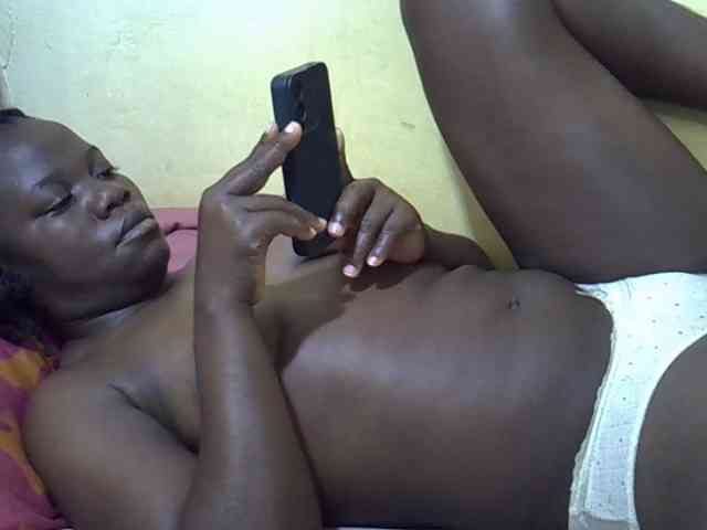 Pretty-doll webcam