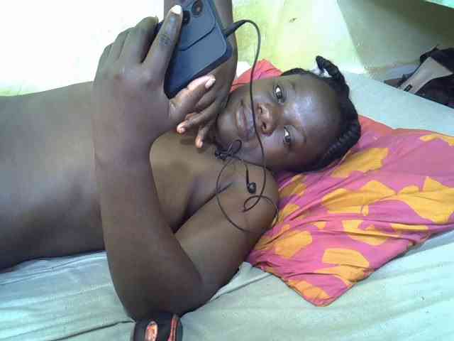 Pretty-doll webcam