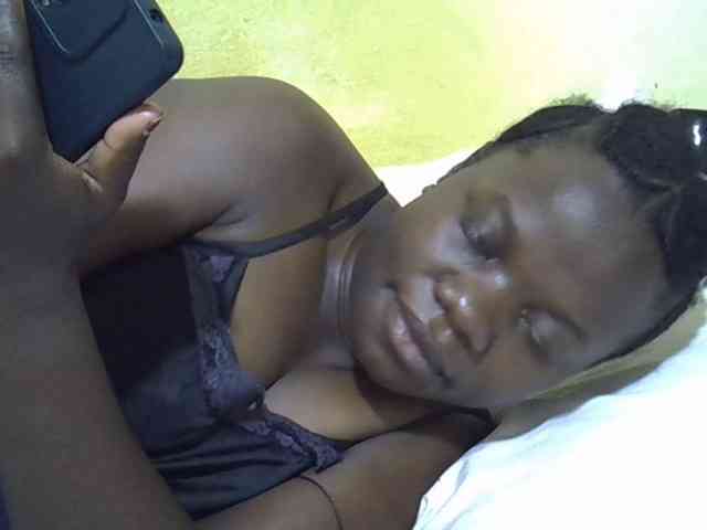 Pretty-doll webcam