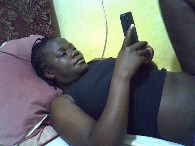 Pretty-doll webcam