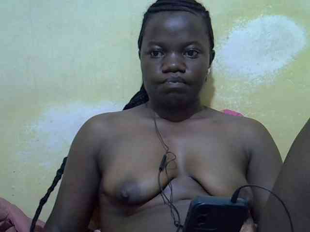 Pretty-doll webcam