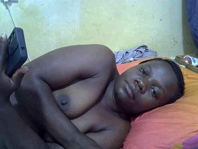 Pretty-doll webcam