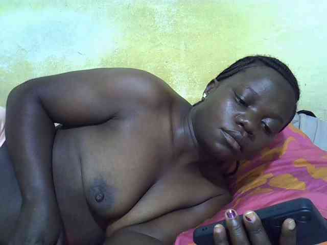 Pretty-doll webcam