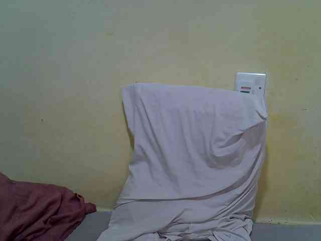 Pretty-doll webcam