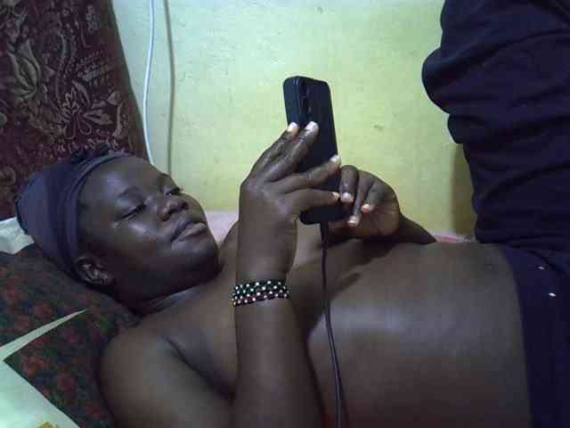Pretty-doll webcam