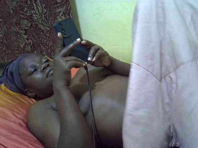 Pretty-doll webcam
