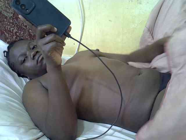 Pretty-doll webcam