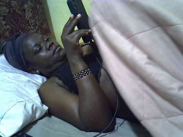 Pretty-doll webcam