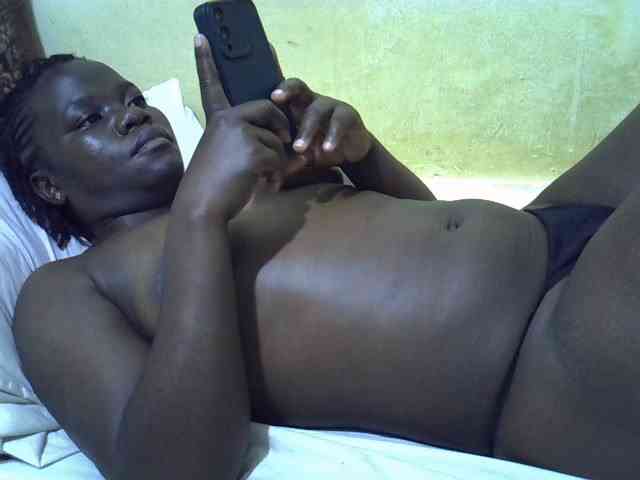 Pretty-doll webcam