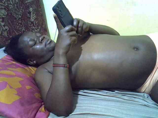 Pretty-doll webcam