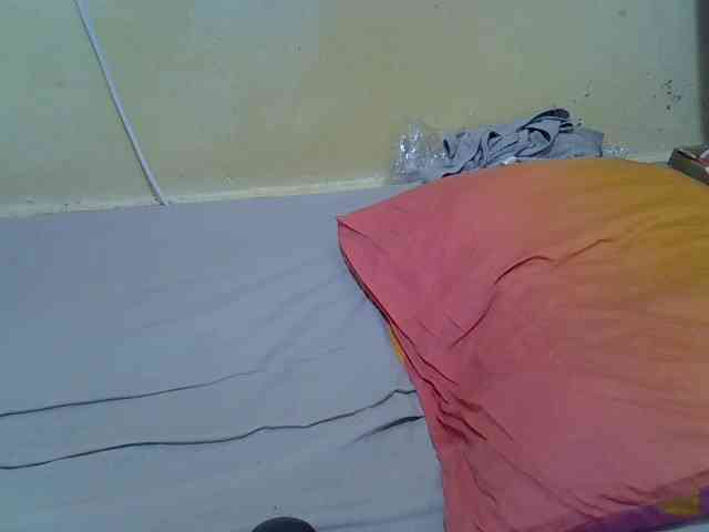 Pretty-doll webcam