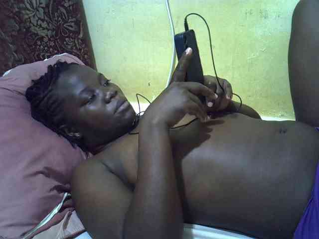 Pretty-doll webcam
