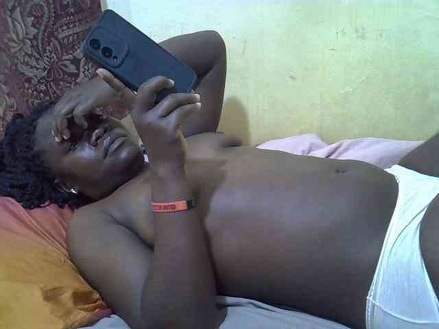 Pretty-doll webcam