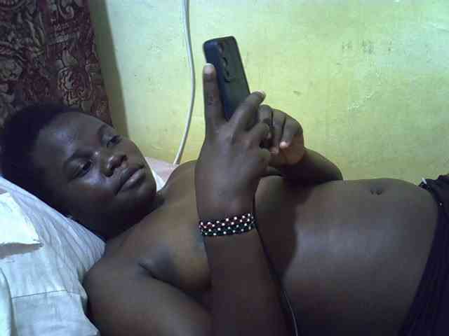 Pretty-doll webcam