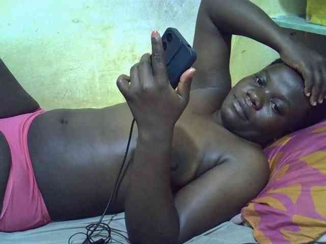Pretty-doll webcam