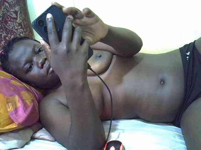 Pretty-doll webcam