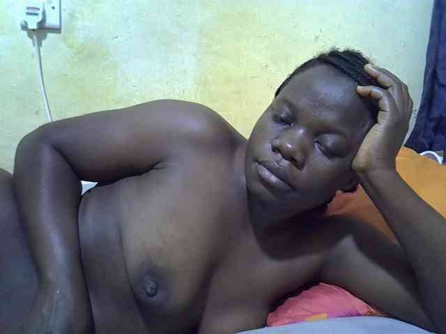 Pretty-doll webcam