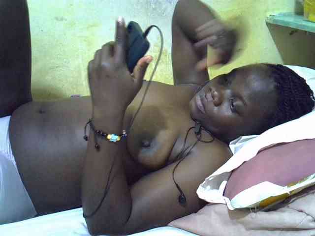 Pretty-doll webcam