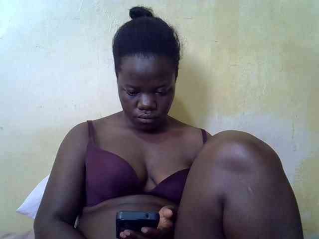 Pretty-doll webcam