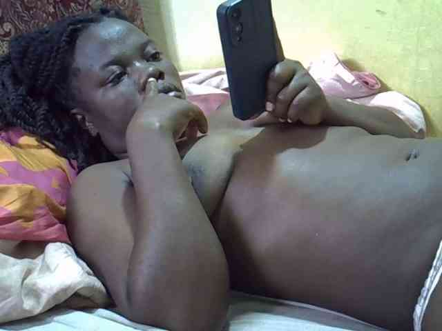 Pretty-doll webcam