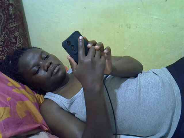 Pretty-doll webcam