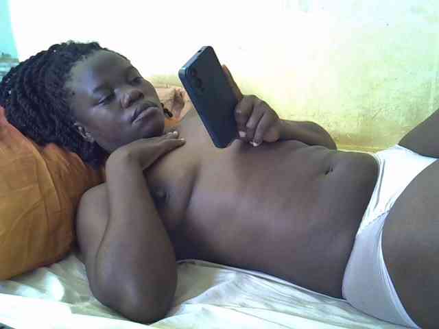 Pretty-doll webcam