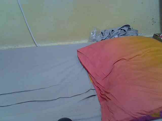 Pretty-doll webcam