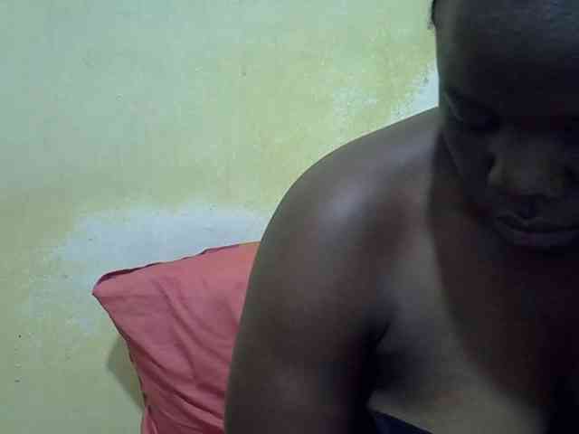 Pretty-doll webcam