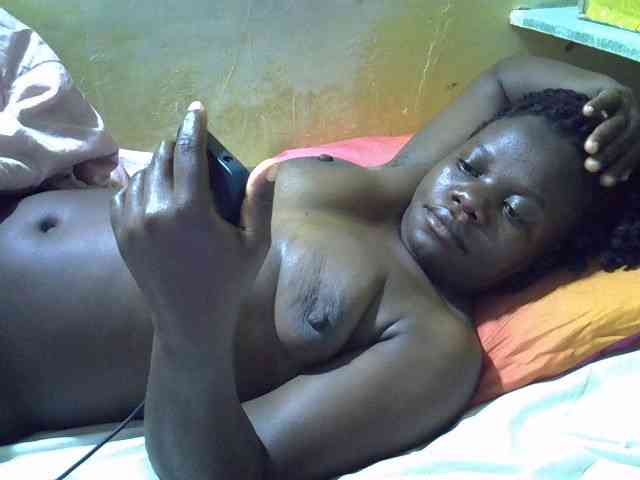 Pretty-doll webcam