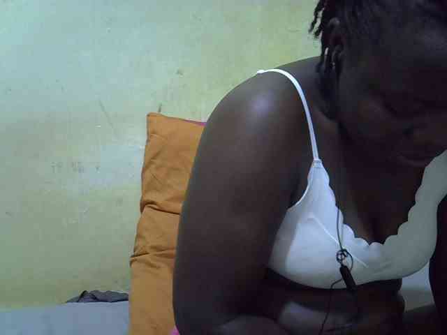 Pretty-doll webcam