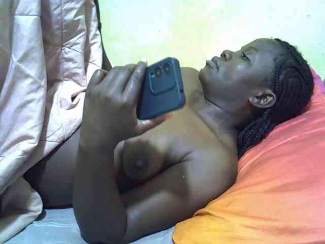 Pretty-doll webcam