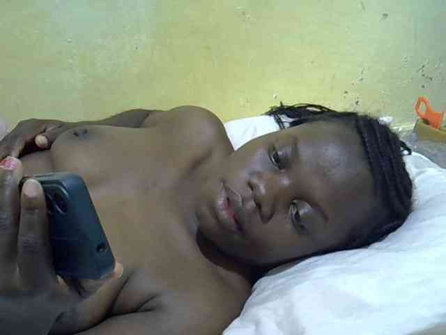 Pretty-doll webcam
