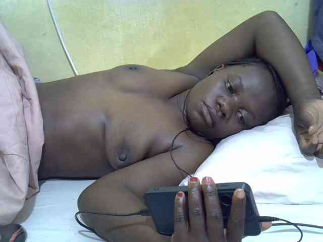 Pretty-doll webcam