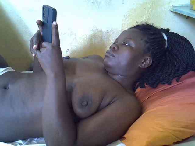 Pretty-doll webcam
