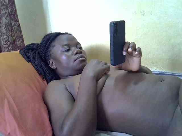 Pretty-doll webcam