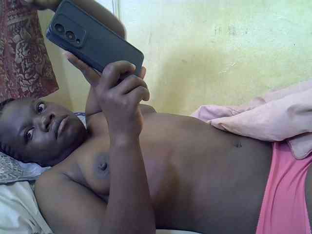 Pretty-doll webcam
