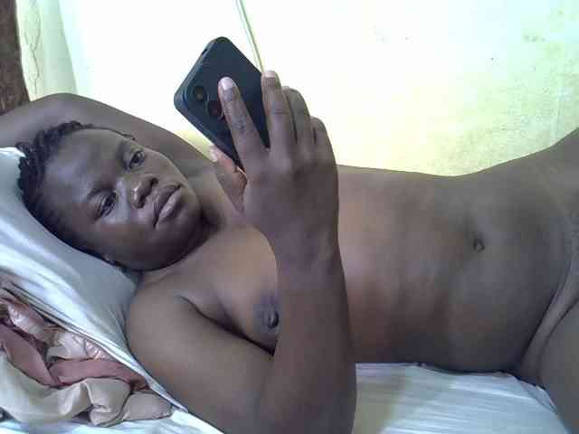 Pretty-doll webcam