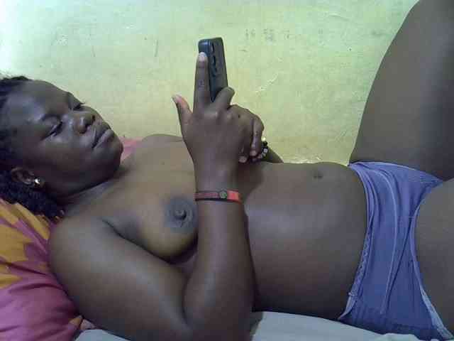 Pretty-doll webcam