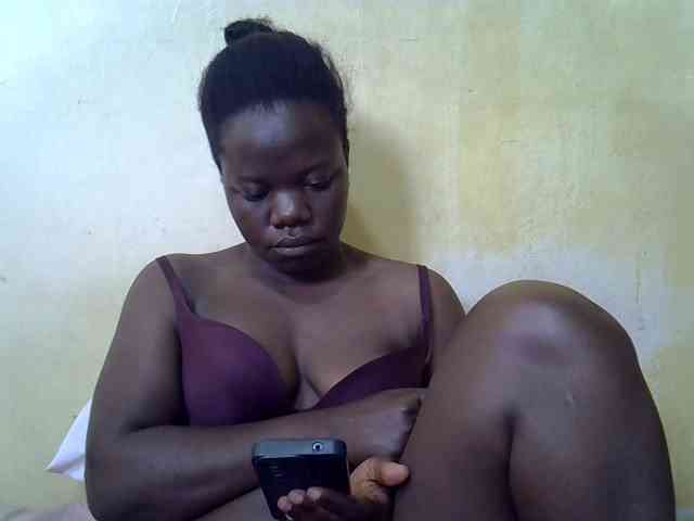 Pretty-doll webcam