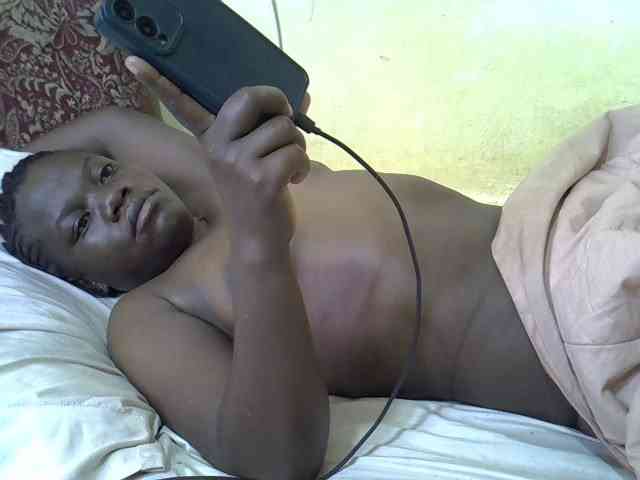 Pretty-doll webcam