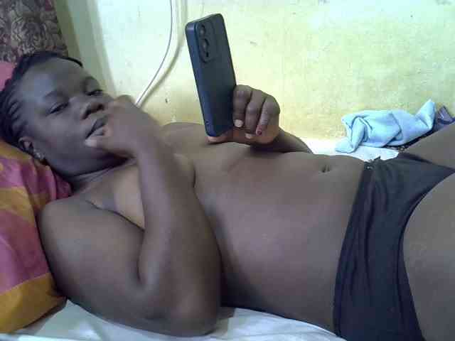 Pretty-doll webcam