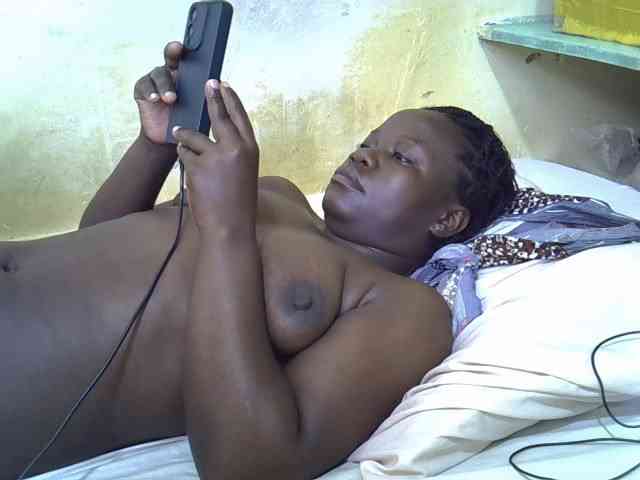 Pretty-doll webcam